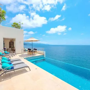 villa-balboa.hotelspuertovallarta.org/