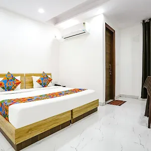 fabhotel-silver-crown.top-gurgaonhotels.com/